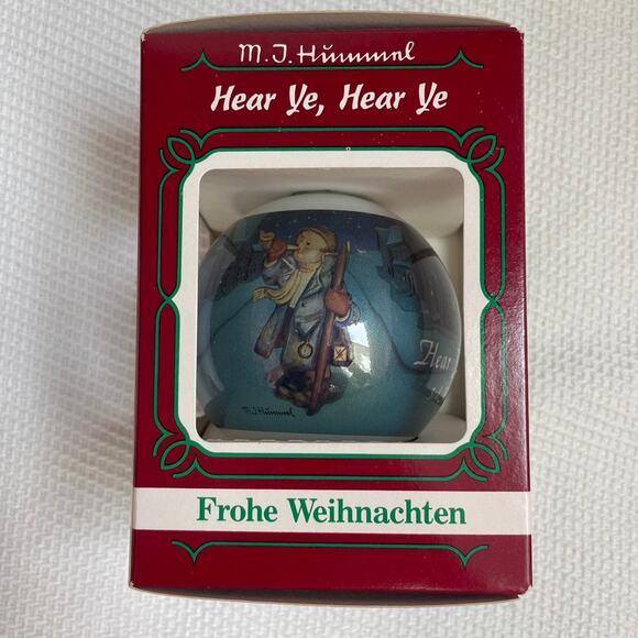 Vintage M.J. Hummel Christmas Ornament - Picture 4 of 6